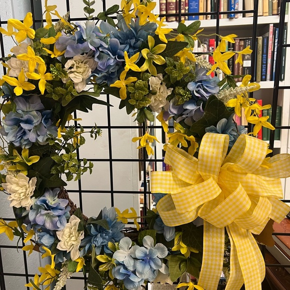 Spring grapevine wreaths inventory - Picture 2 of 4